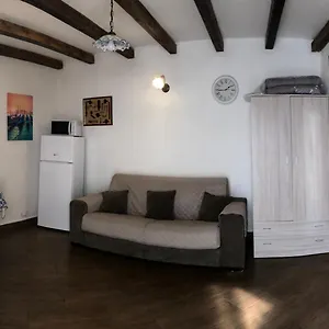 https://patriziahome-palermo.palermohotels.org